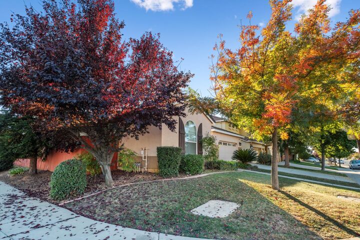 Property Photo: 12346 Canyonlands Drive CA 95742