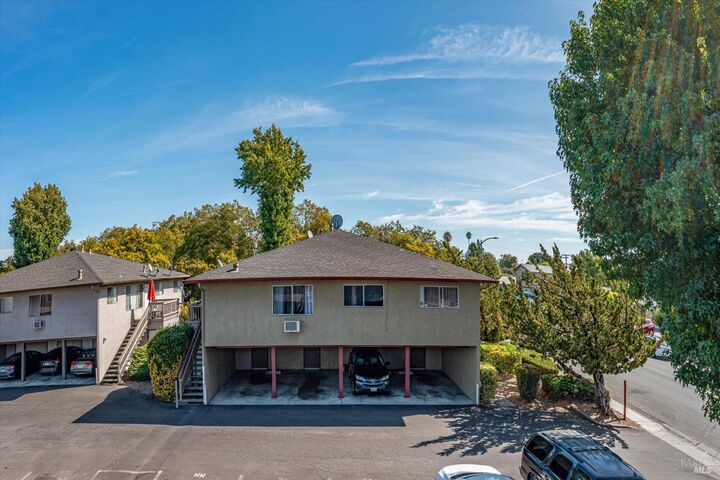 220 226 Arlen Drive  Rohnert Park CA 94928 photo