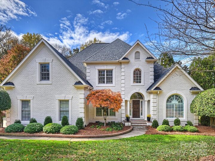 5522 Challis View Lane  Charlotte NC 28226 photo