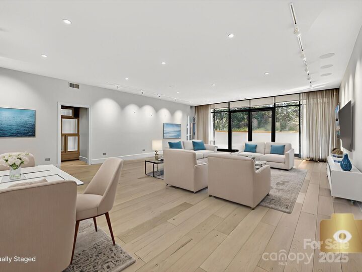 Property Photo:  2633 Richardson Drive 5B  NC 28211 