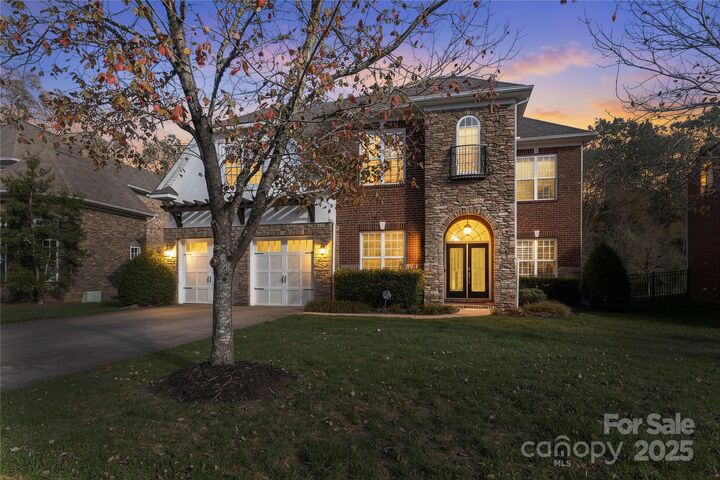 5104 Mesa Verde Road  Charlotte NC 28277 photo