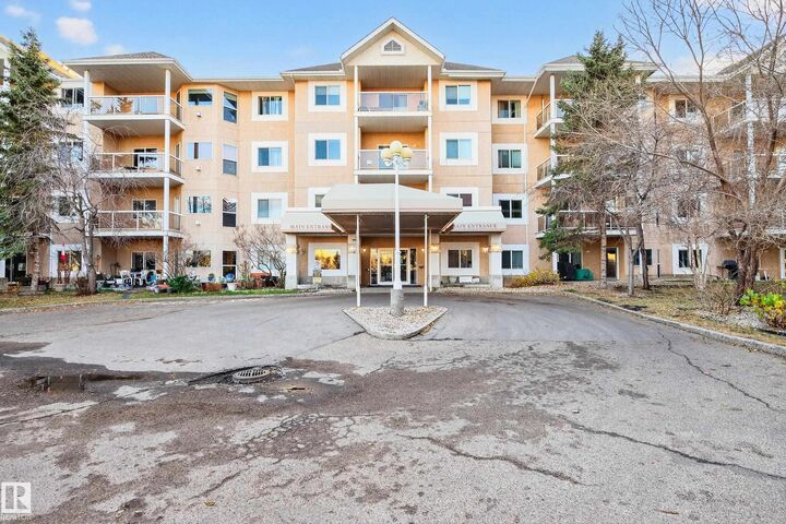 10511 42 Avenue NW 301  Edmonton AB T6J 7G8 photo