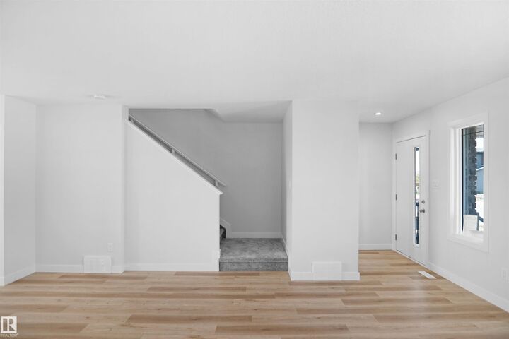 Property Photo:  57 Ficus Way  AB T8L 0Y8 