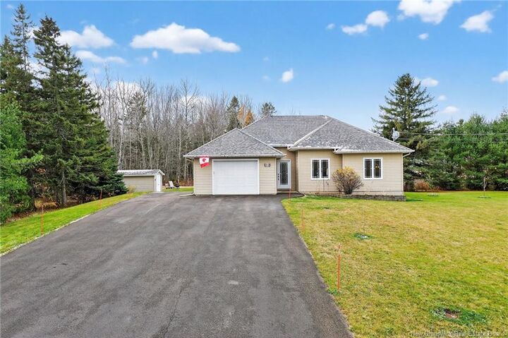 Property Photo:  32 Murray Road  NB E4V 1A2 