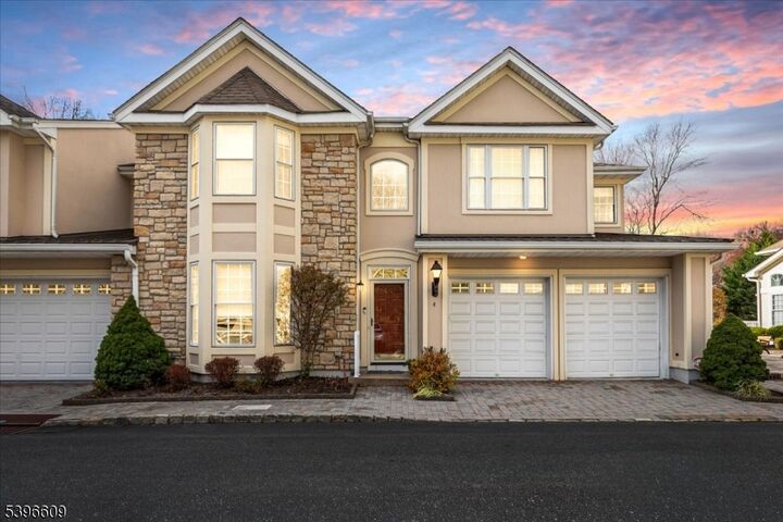 Property Photo: 4 Ayers Ct NJ 08840