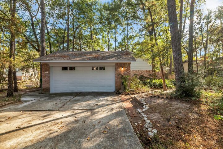 Property Photo: 11829 S Red Cedar Circle TX 77380