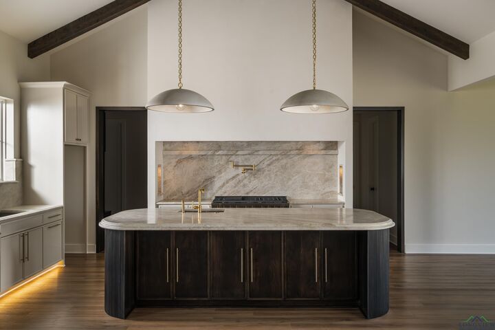 Property Photo:  174 Cr 2160D  TX 75691 