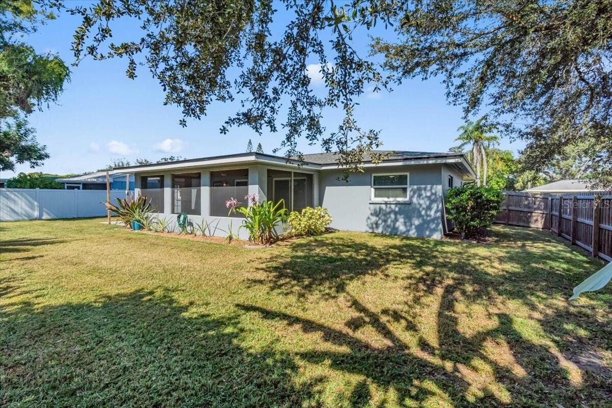 Property Photo: 3374 Bougainvillea Street FL 34239