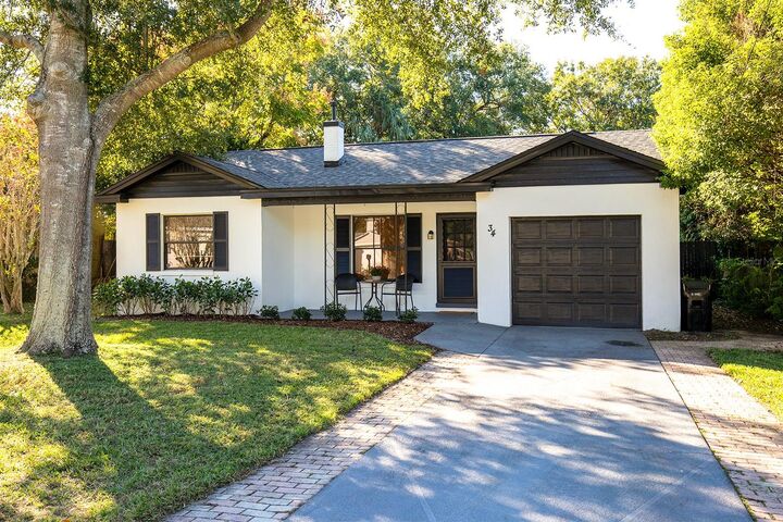 Property Photo:  34 Stymie Place  FL 32804 