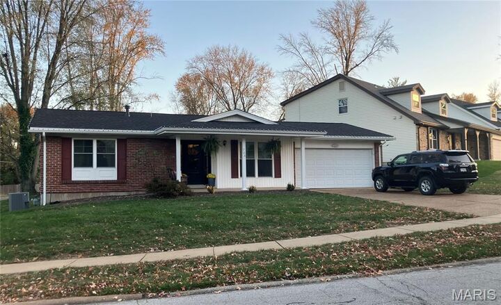 Property Photo:  704 Woodrun Drive  MO 63021 