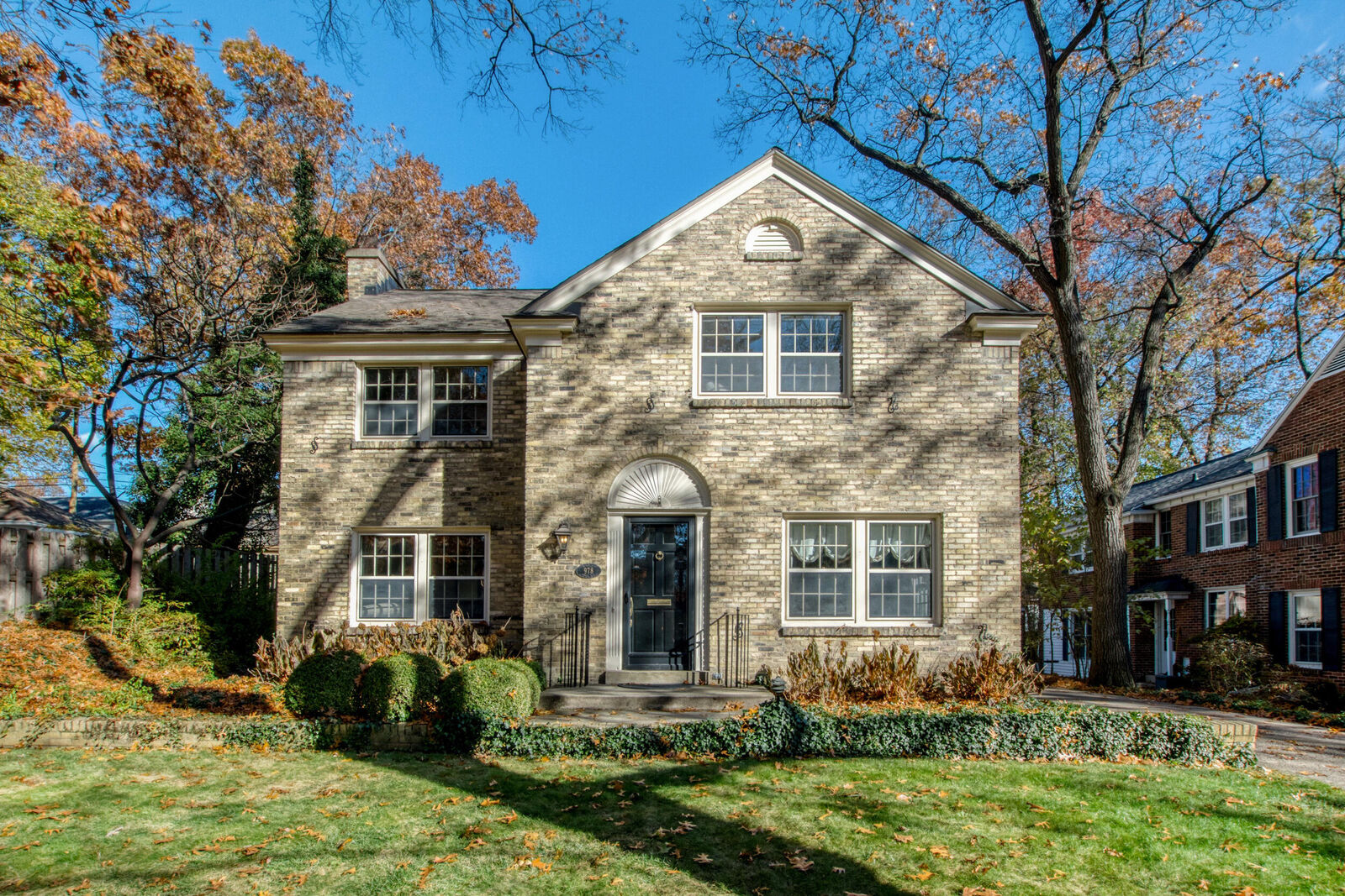 Property Photo:  978 Gladstone Drive SE  MI 49506 