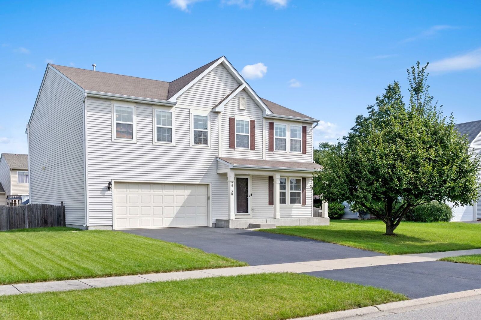 Property Photo: 25138 Presidential Avenue IL 60544