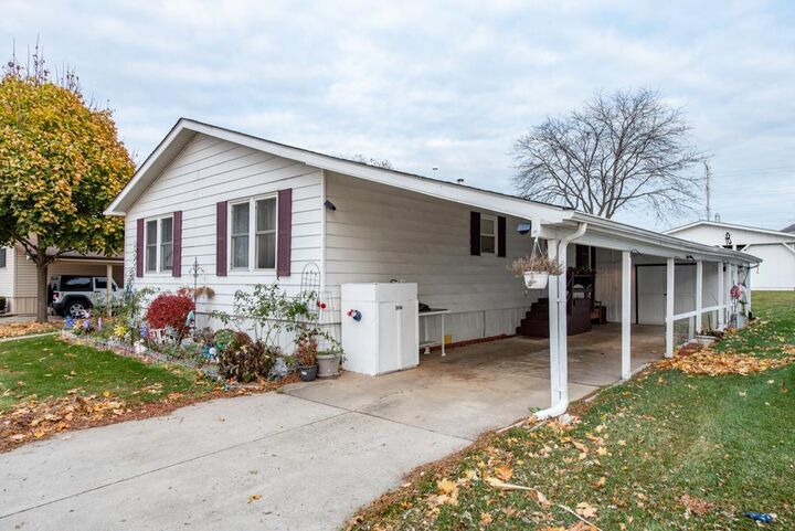 Property Photo:  671 Oldsmar Lane  IL 60085 