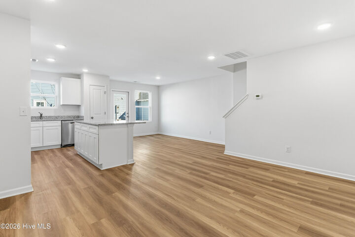 Property Photo: 20 W Farley Drive 100 NC 28443