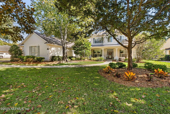 Property Photo:  1104 Pawnee Place  FL 32259 
