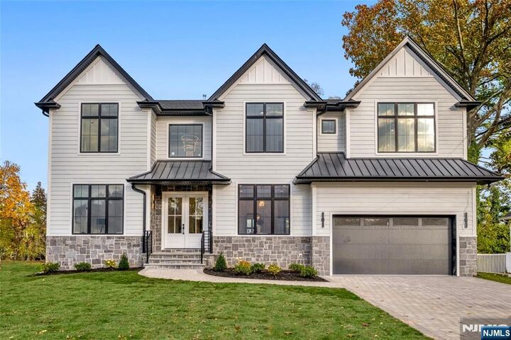 11 Garvey Place  Glen Rock NJ 07452 photo