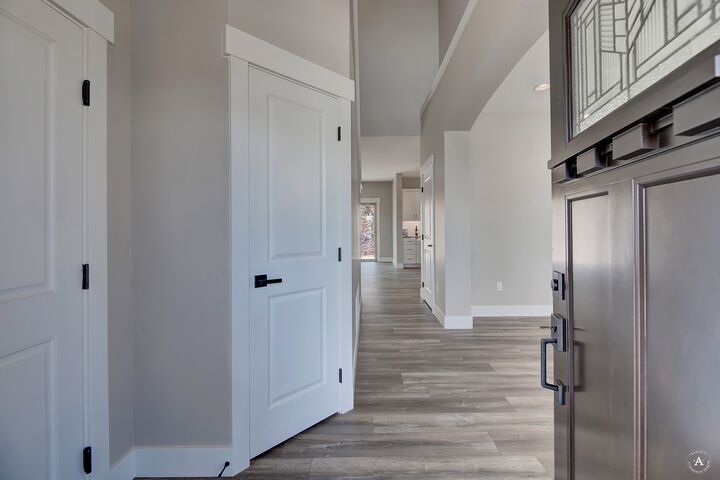 Property Photo:  2905 Adam Run Avenue  MT 59601 