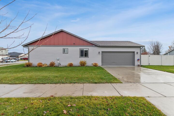 Property Photo:  1056 Clark Fork Drive  MT 59901 