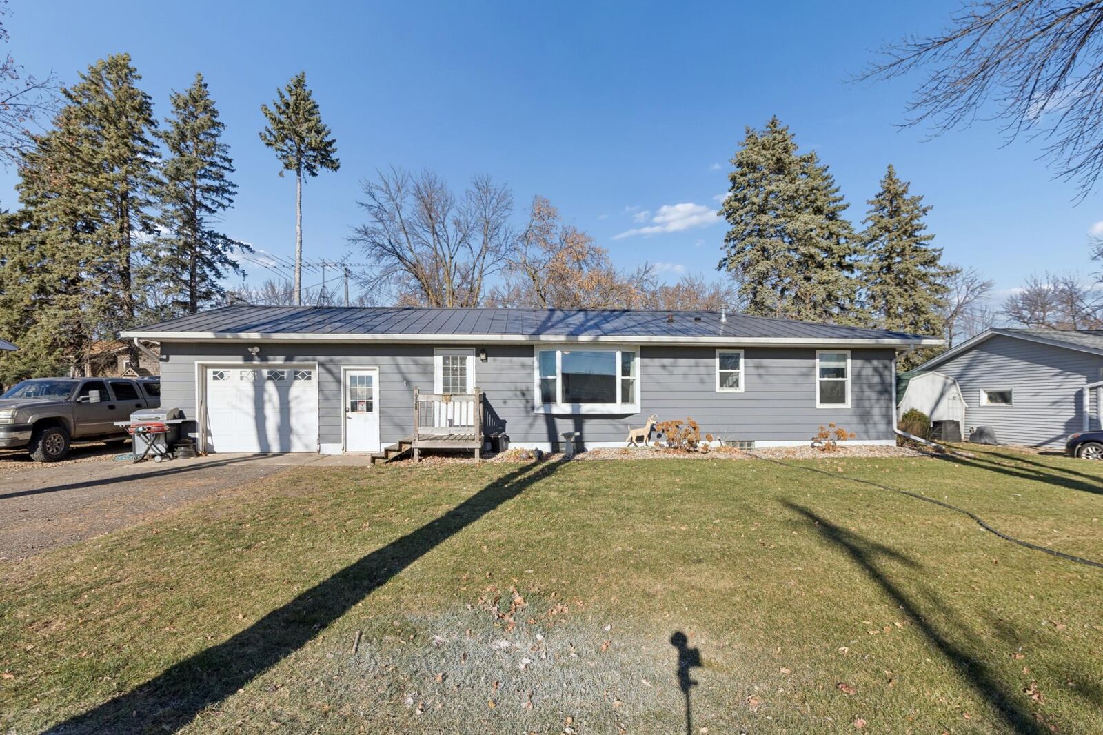 Property Photo:  220 Baker Avenue E  MN 55395 