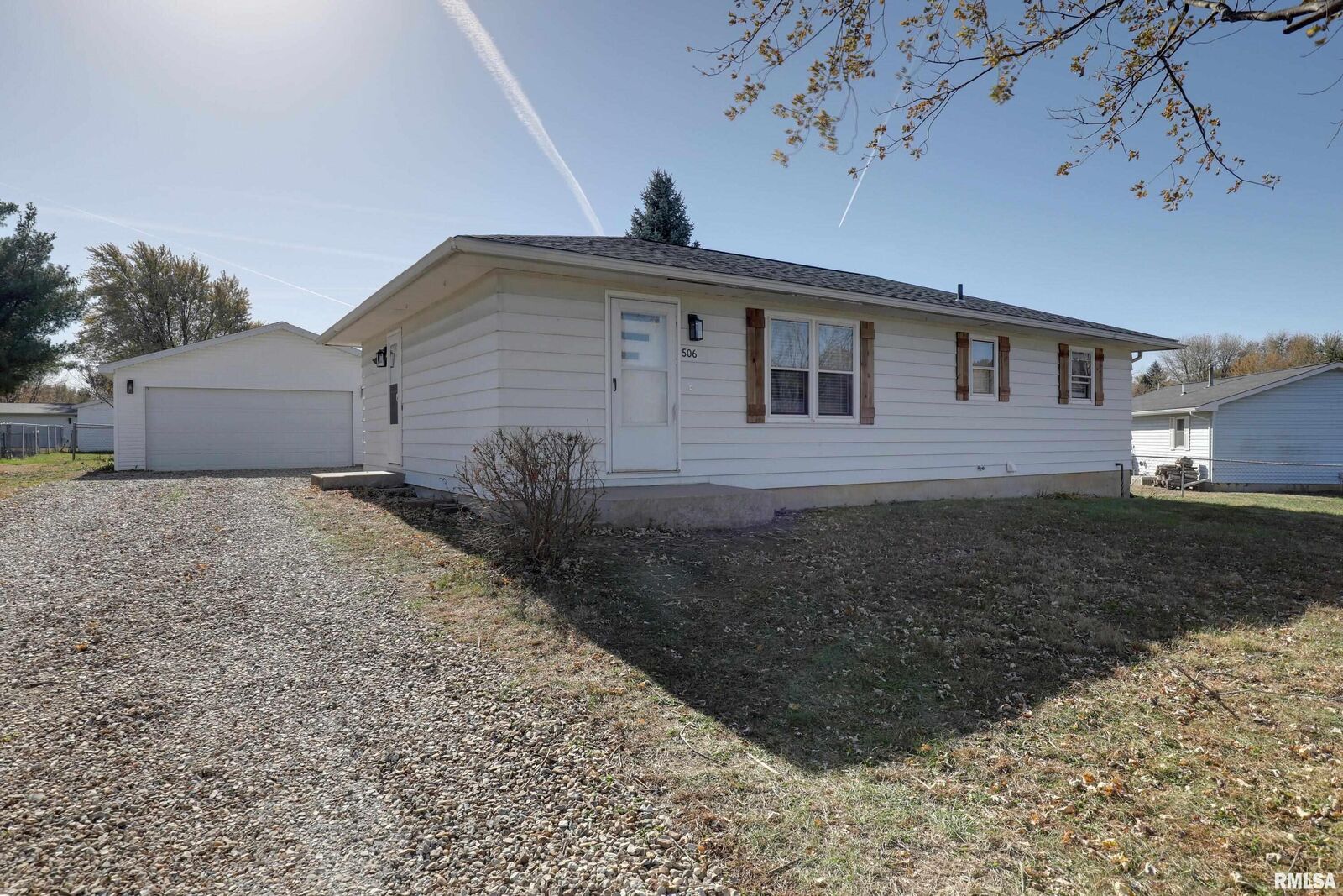 Property Photo:  506 Magnolia Street  IL 62360 