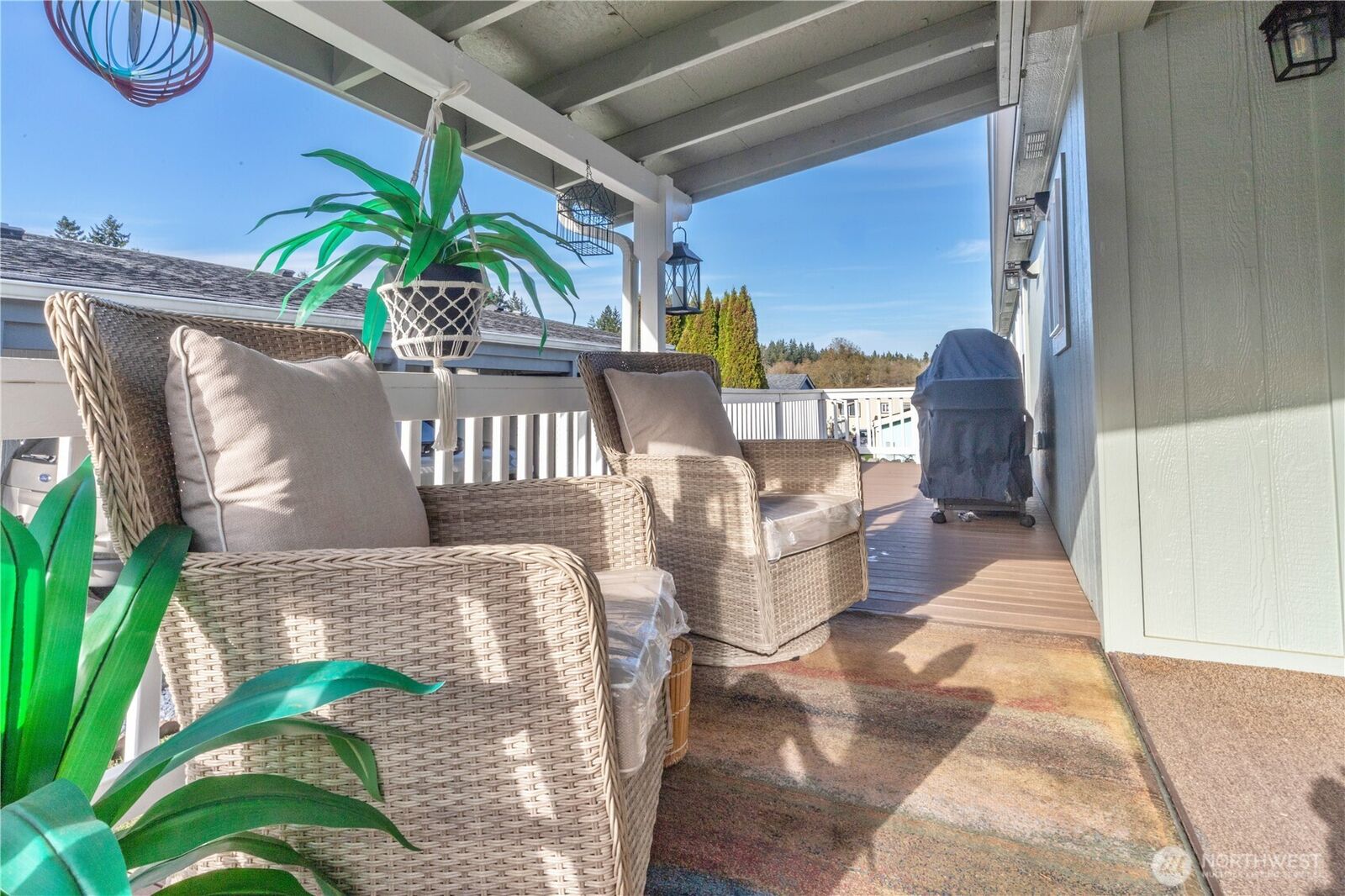 Property Photo:  620 NE Saturn Lane  WA 98311 