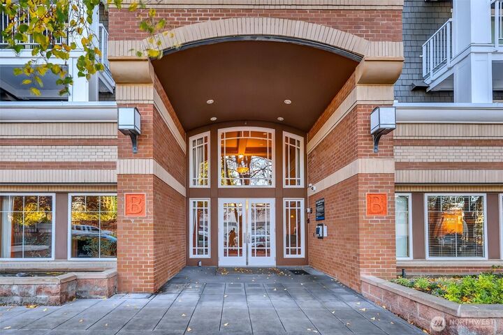 Property Photo: 1545 NW 57th Street 306 WA 98107