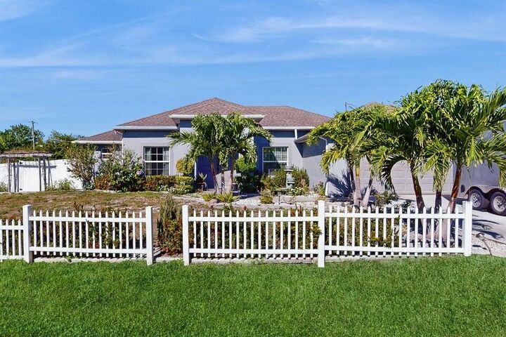 Property Photo:  2398 SE Rich Street  FL 34984 