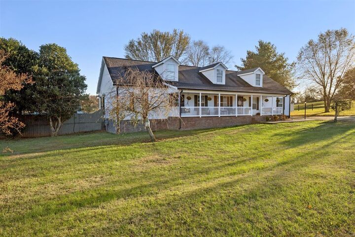 Property Photo: 1155 Washington School Road KY 42164