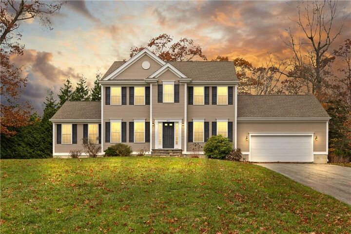 420 Cottrell Road  Tiverton RI 02878 photo