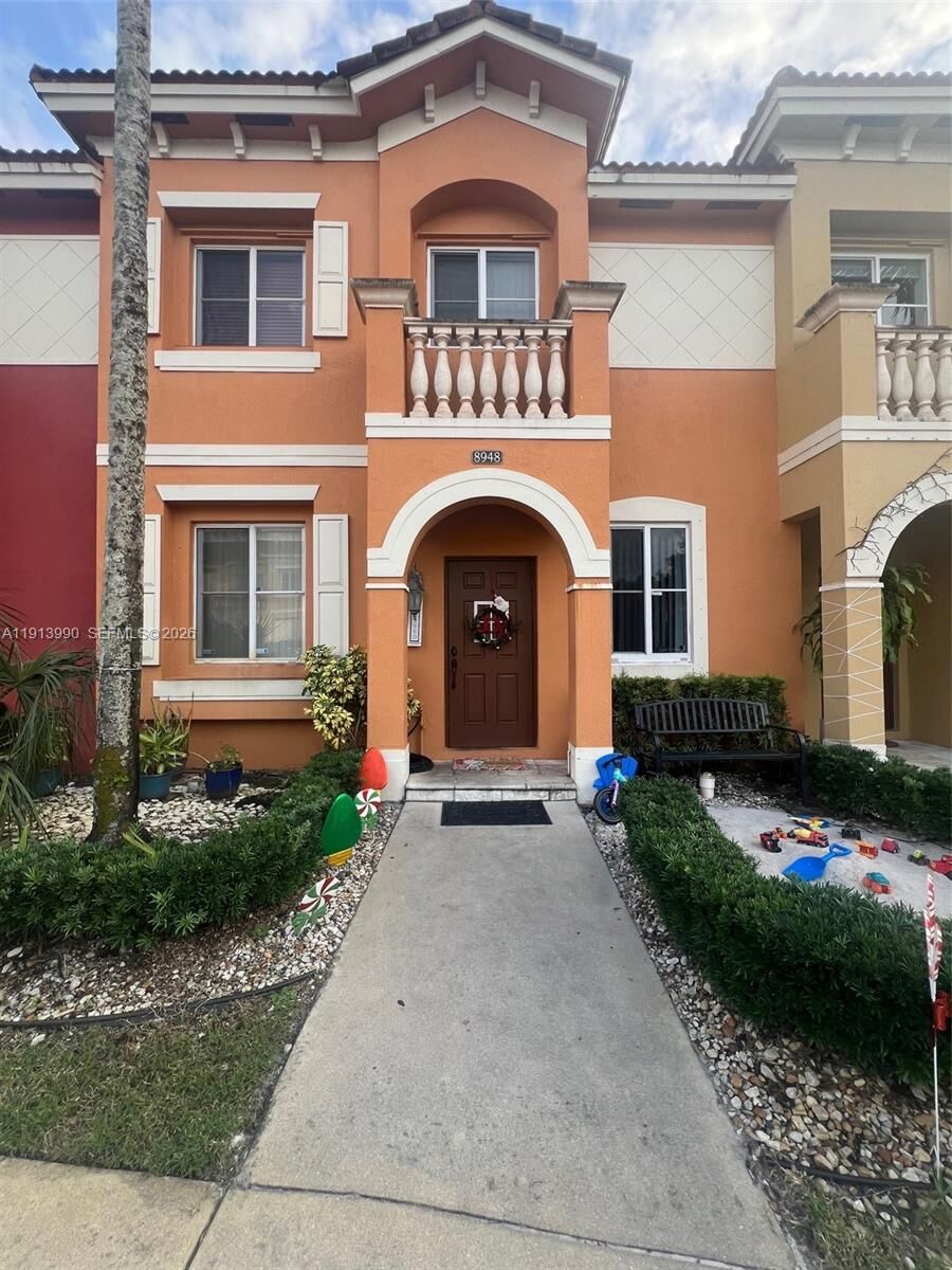 Property Photo:  8948 SW 19th St 909  FL 33025 