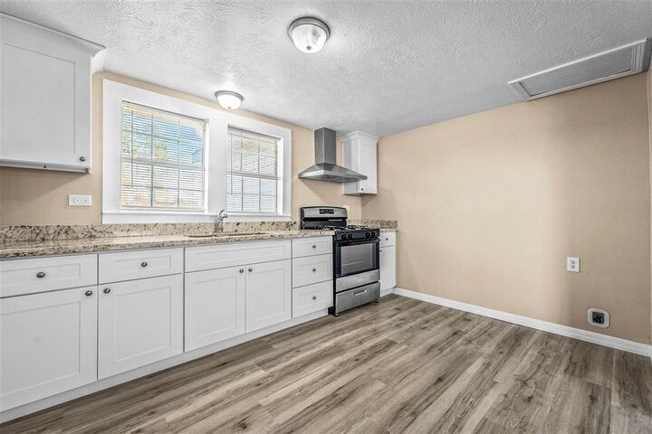 Property Photo:  509 Shady Ln Lane  LA 70663 