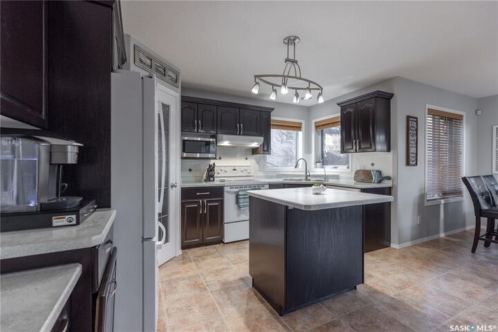 Property Photo: 227 Overholt Place SK S7N 4S9