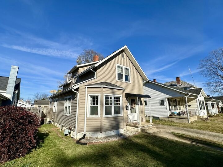 Property Photo: 597 Laurel Street OH 45601