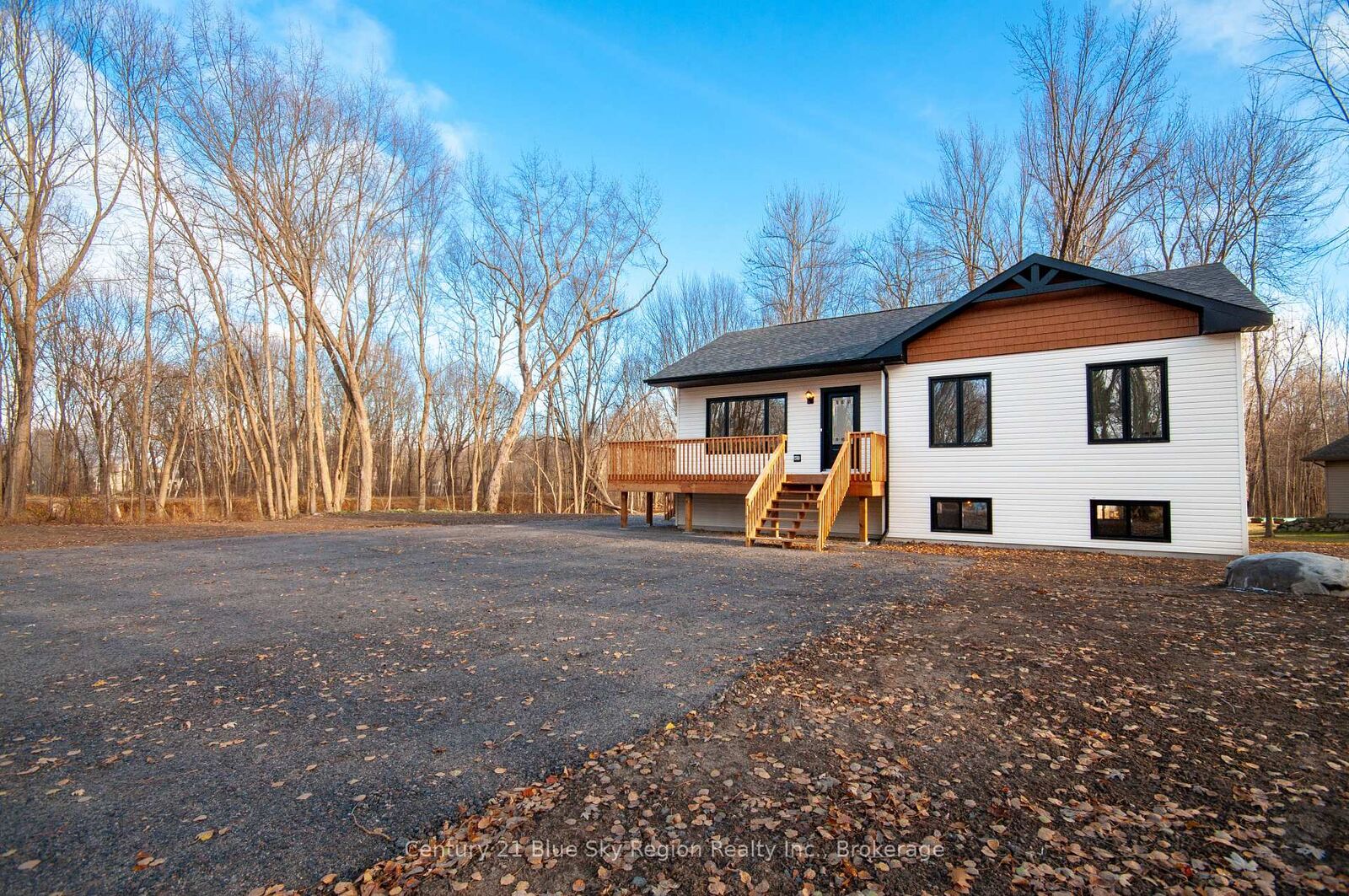 Photo de la propriété: 335 Waltonian Drive ON P0H 1H0