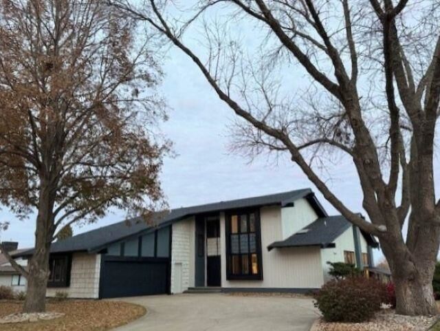 Property Photo:  2612 Mulberry St.  SD 57078 