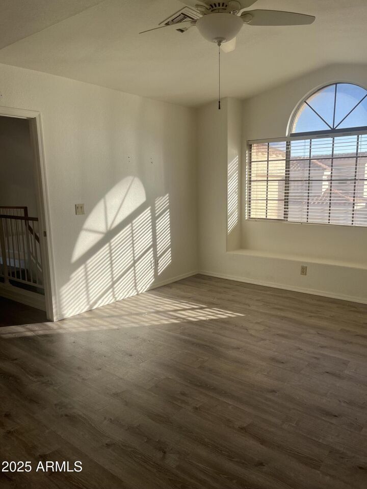 Property Photo: 42 W La Vieve Lane AZ 85284