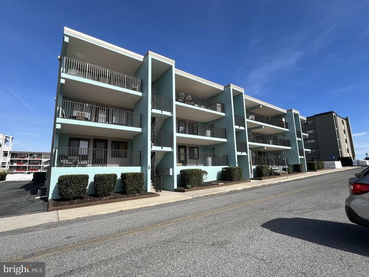 Property Photo: 6 55th Street 205 MD 21842