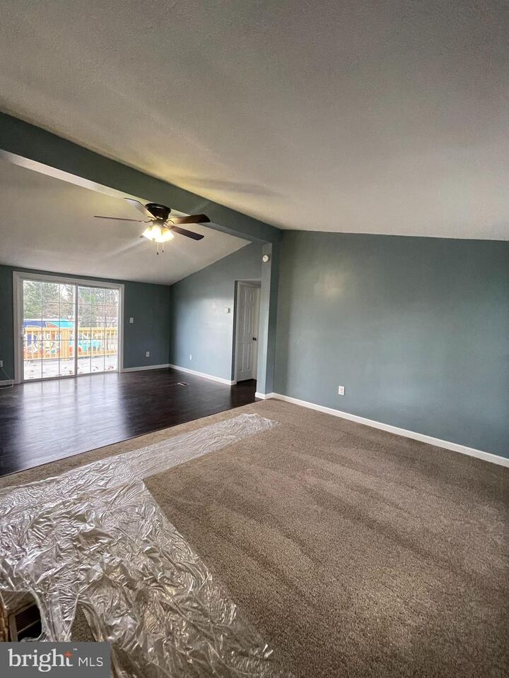 Property Photo:  32 Walnut Drive  PA 17370 