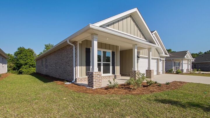 Property Photo: 48 W Farm Owl Drive FL 32439