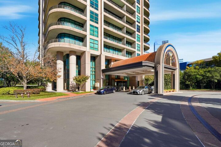 Property Photo:  750 Park Avenue NE 37E  GA 30326 