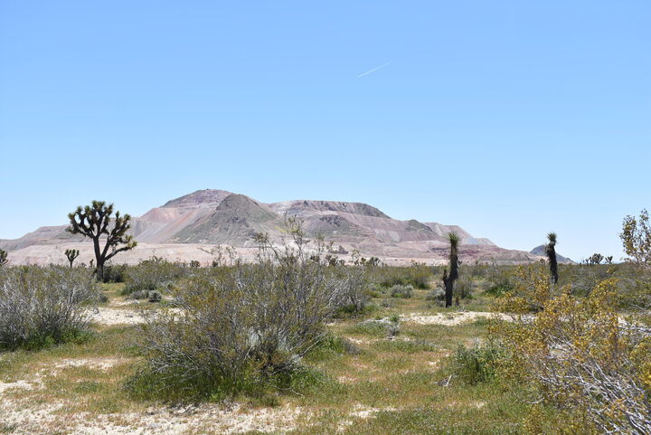 Property Photo:  Sunset Ave And Vic 40th St W  CA 93501 