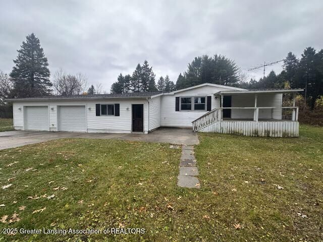 Property Photo: 14095 Woodbury Road MI 48840