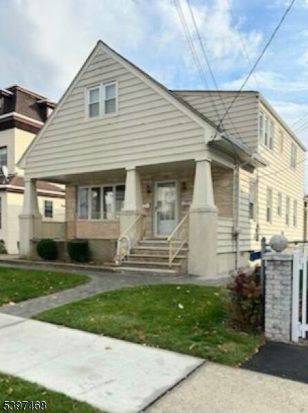Property Photo:  370 Knickerbocker Ave 2  NJ 07503 
