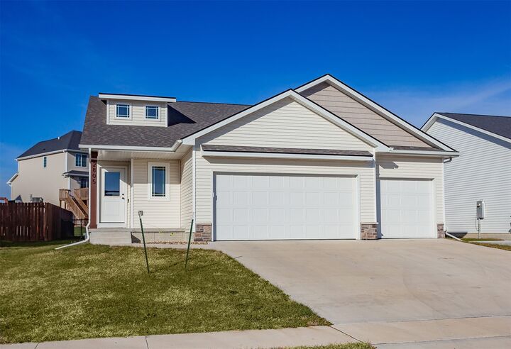 Property Photo: 2805 20th Street SW IA 50009