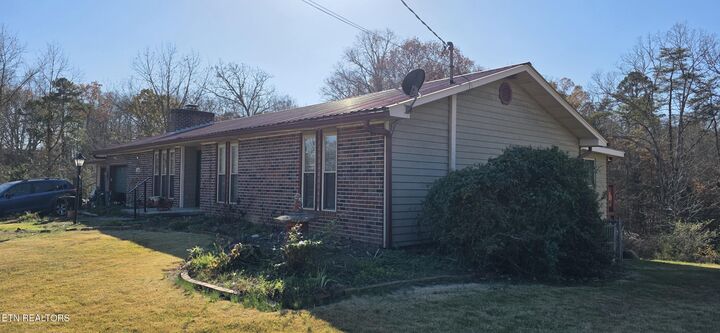 Property Photo: 6717 Parklake Drive TN 37920