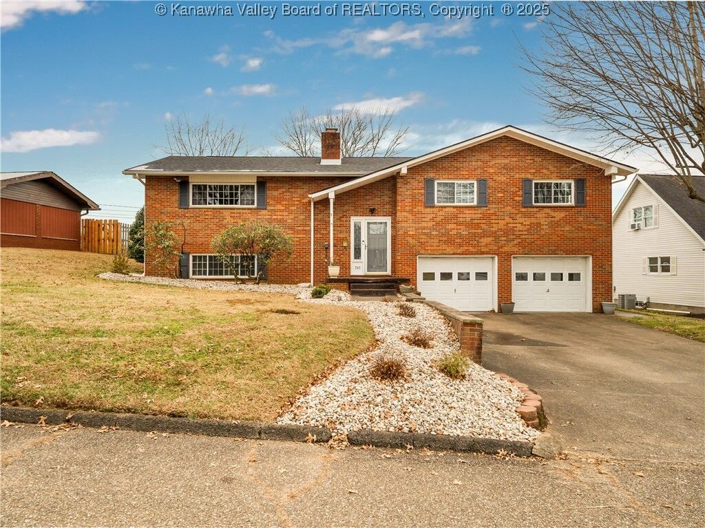 Property Photo:  710 Flinn Avenue  WV 26164 