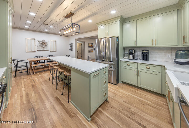 Property Photo: 2602 25th Street TX 79410