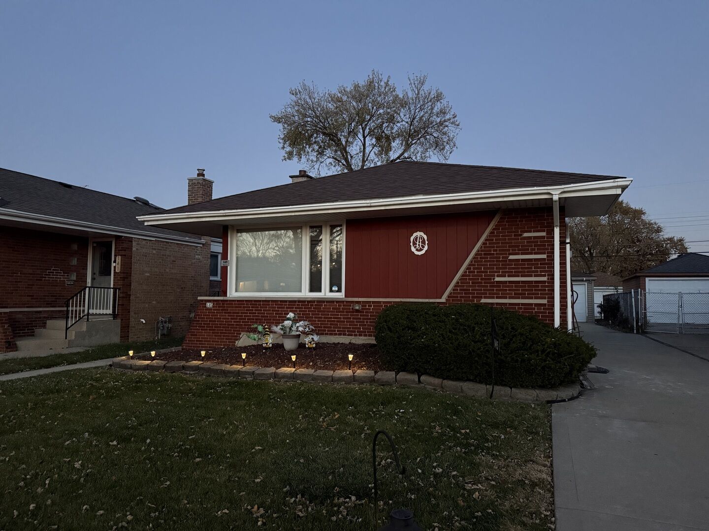 Property Photo: 145 Rice Avenue IL 60104