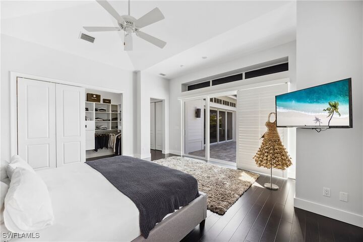 Property Photo:  299 Mermaids Bight  FL 34103 