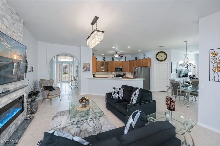 Property Photo: 2809 NW 14th Terrace FL 33993